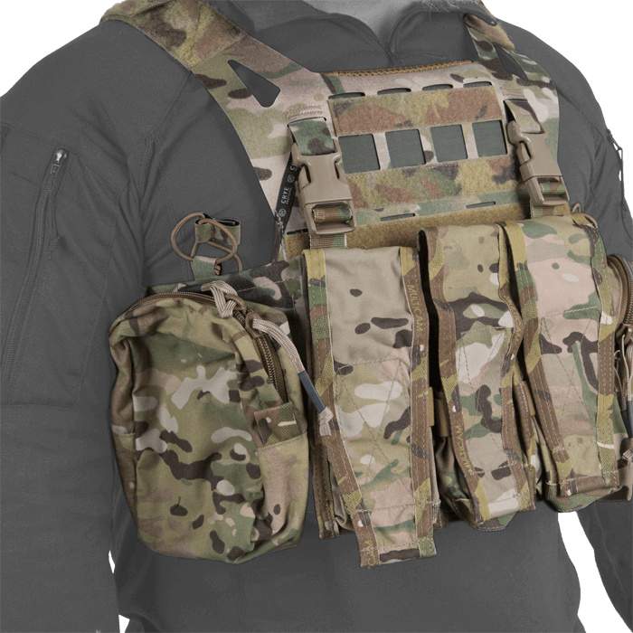 Chest rig panel attached to AirLite SPC