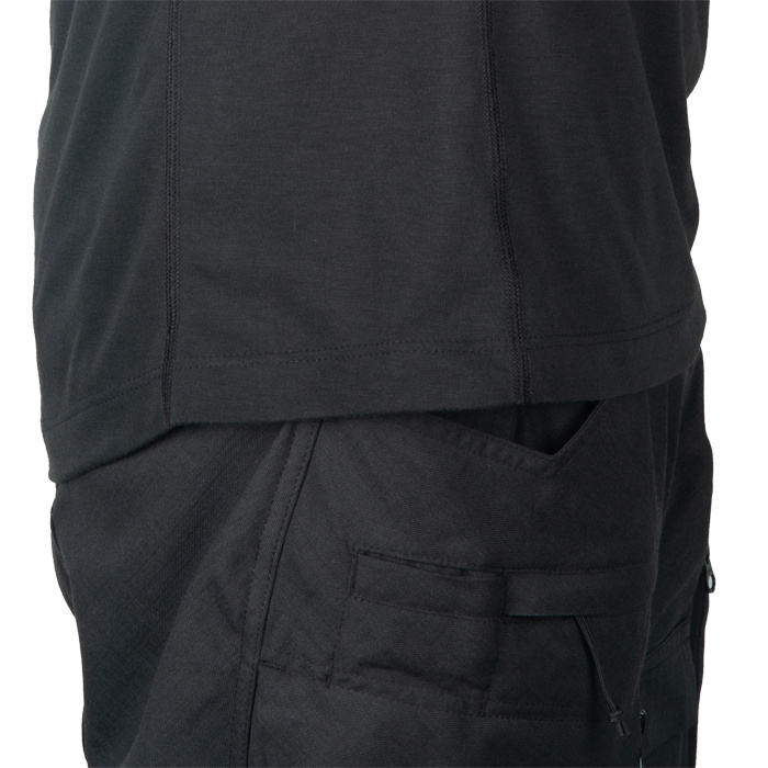 Shaped hem, longer in the back