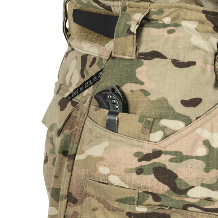 Dedicated knife pocket