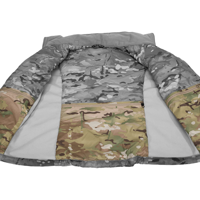 3 large interior pockets