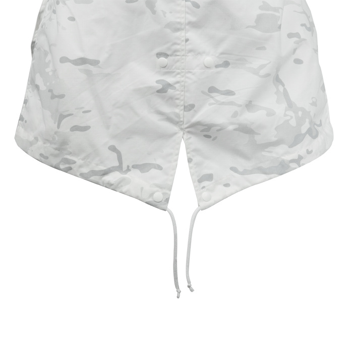FISHTAIL SHAPED HEM WITH SNAP UP DETAIL