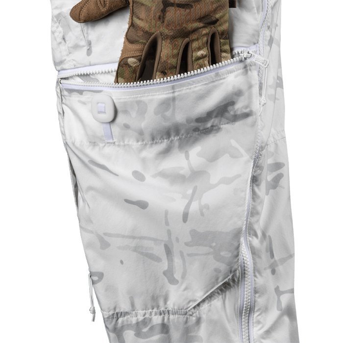 EXPANDABLE CARGO POCKET WITH ZIPPERED OPENING AND SECONDARY FIELD EXPEDIENT BUTTON CLOSURE