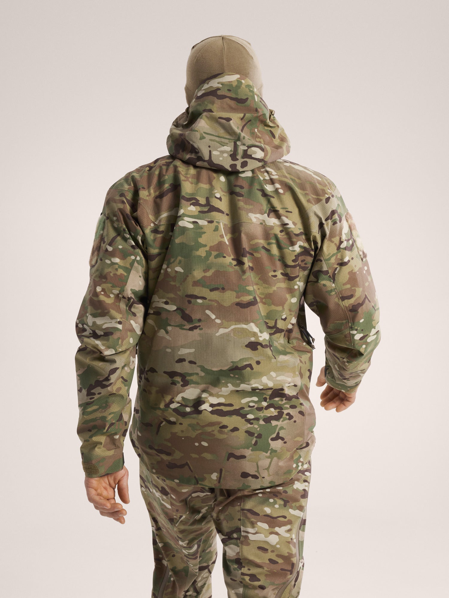 Alpha Jacket LT MultiCam Gen 2.1 Multicam Back View