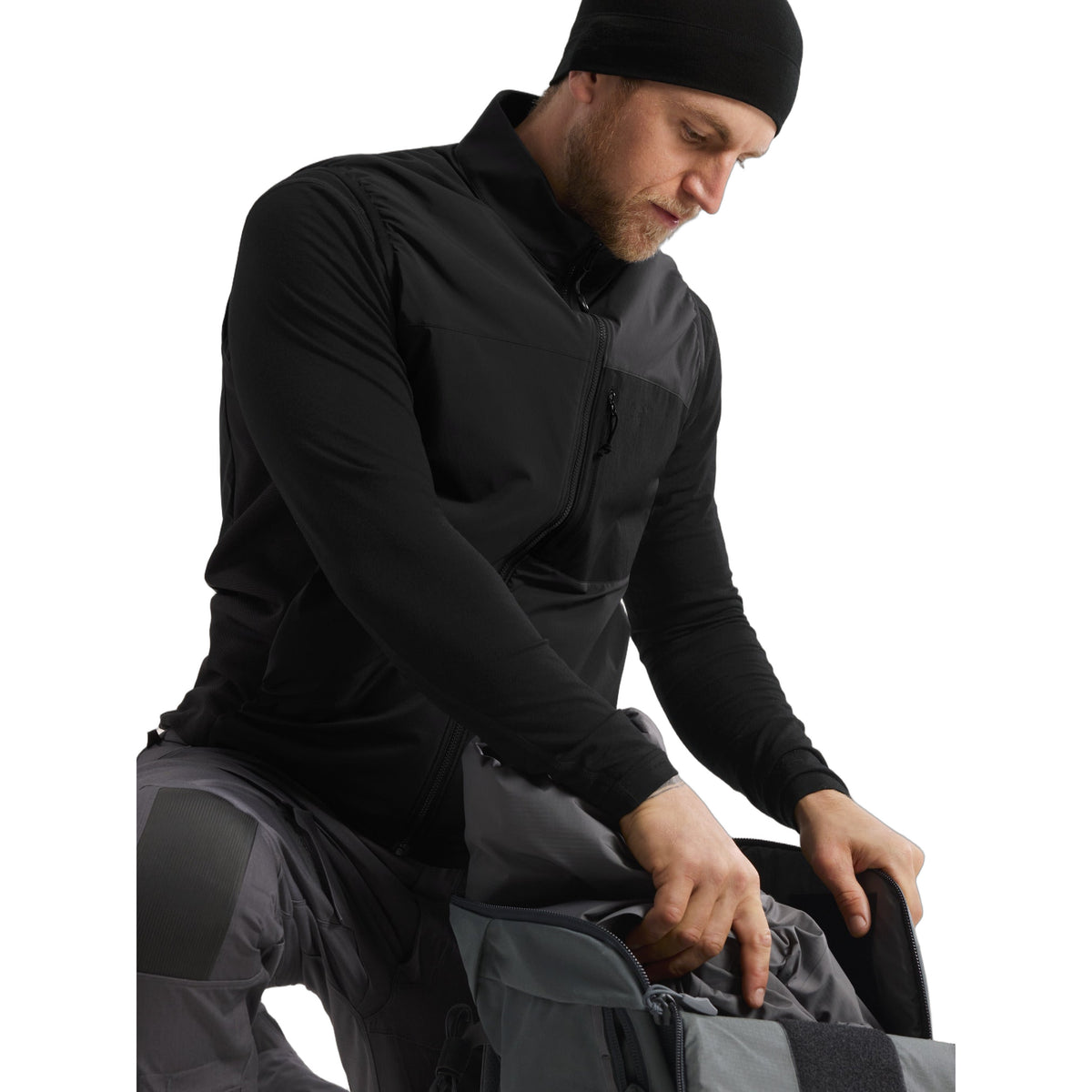 Atom Vest LT Gen 2.1 Black Hover