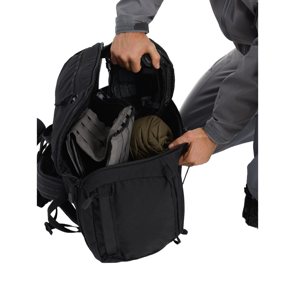 Assault Pack 45 Black Detail 1