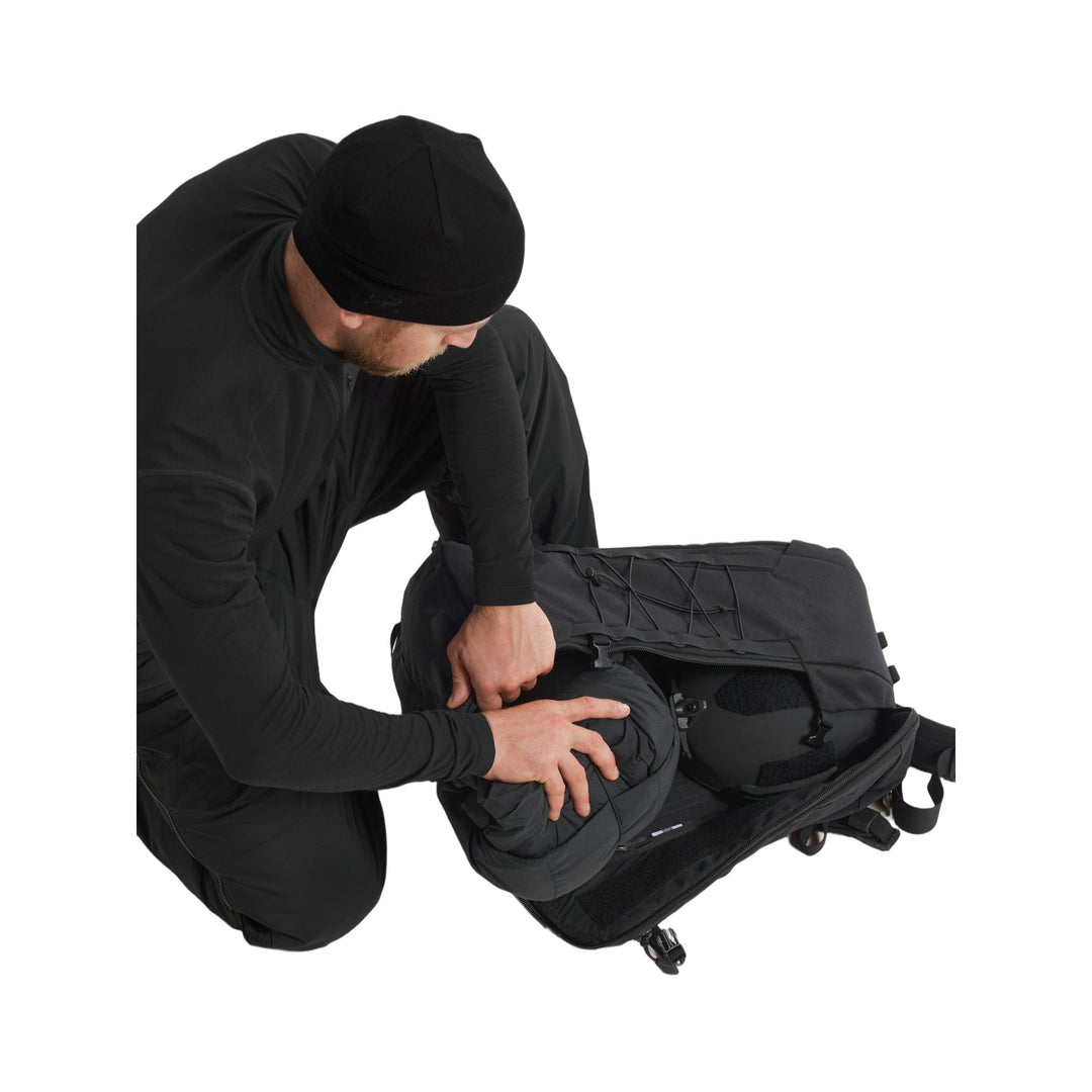 Assault Pack 30 Black Detail 1
