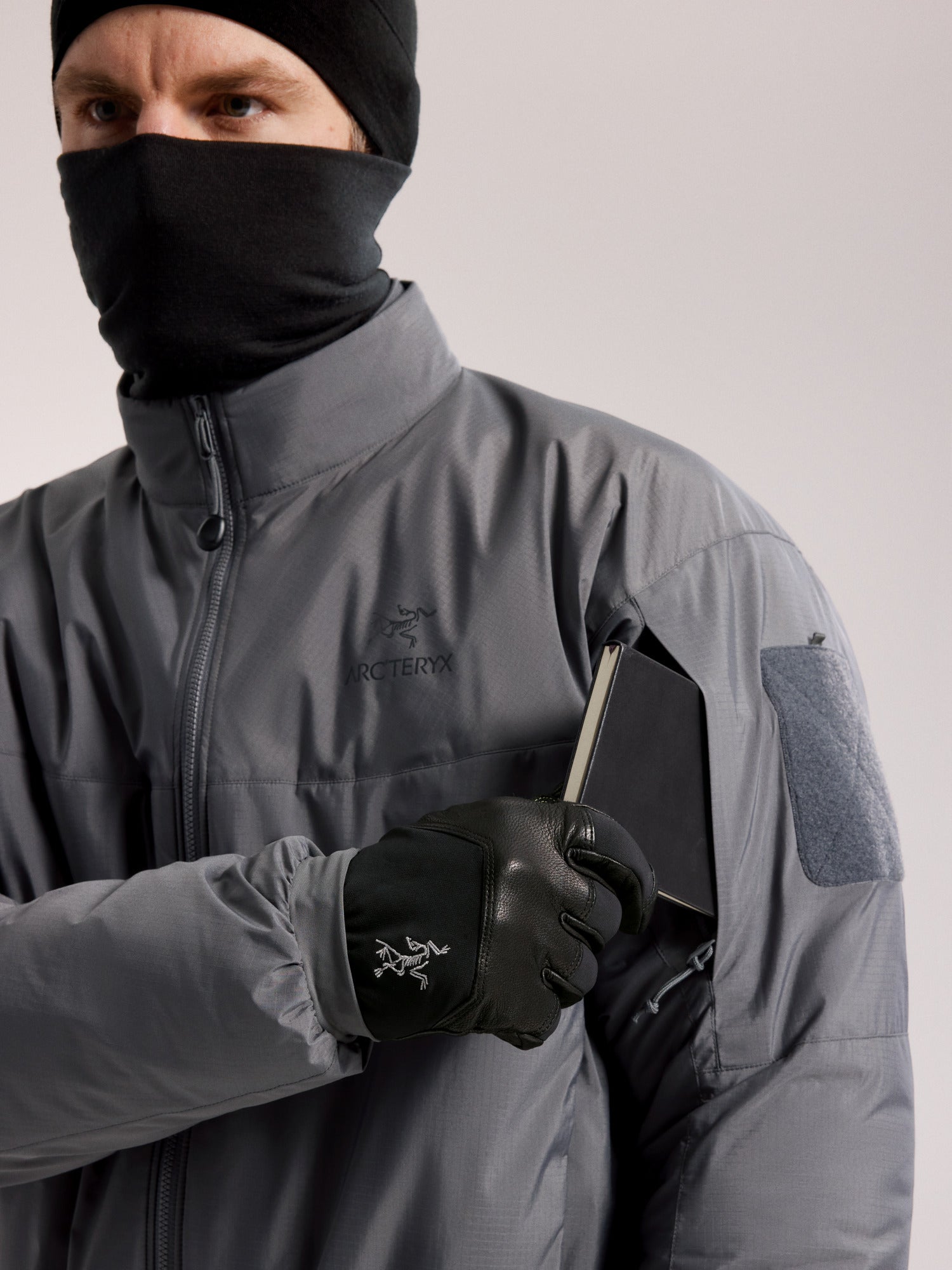 Cold WX Jacket LT Gen 2.1 Wolf Detail 1