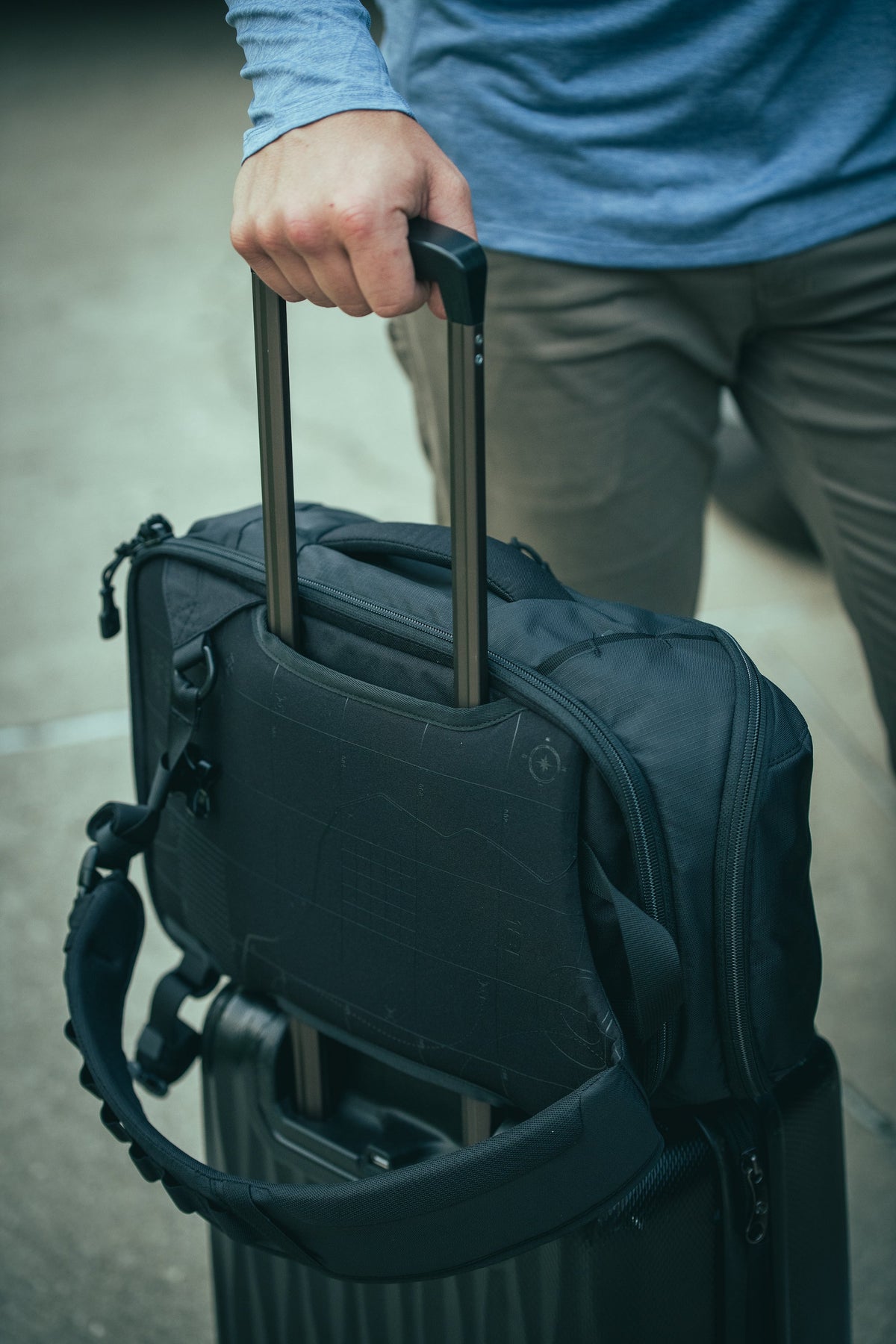 Vertx Gamut 18L Sling