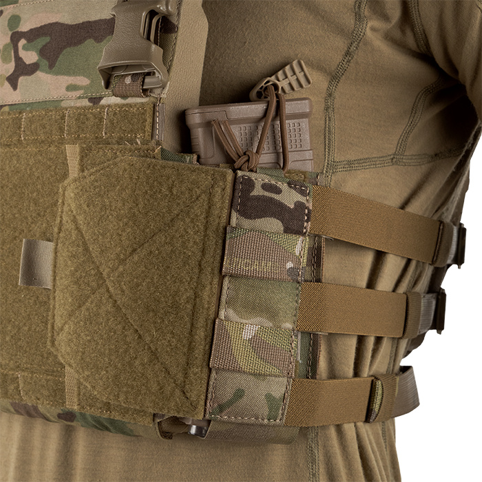 Adjustable bottom attachments enhance retention