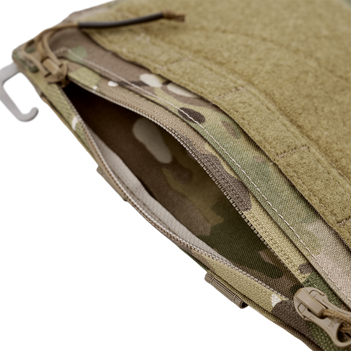Integrated zipper pocket