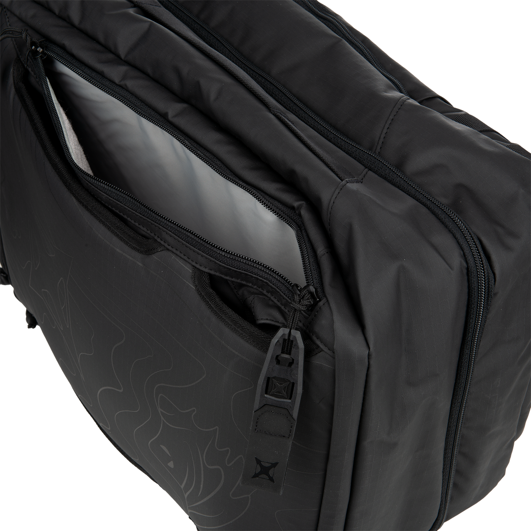 Vertx Urban Ghost Weekender 36L Travel Bag