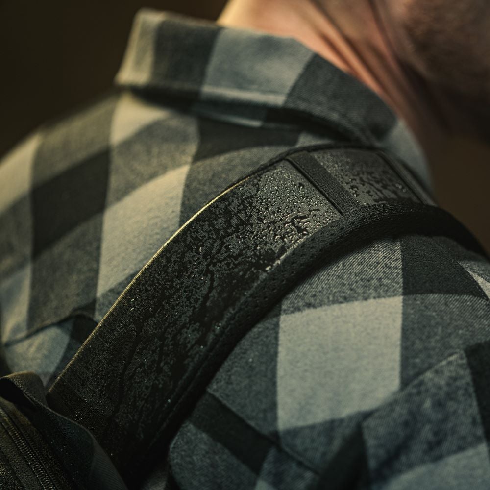 Vertx Urban Ghost 10L Sling Bag
