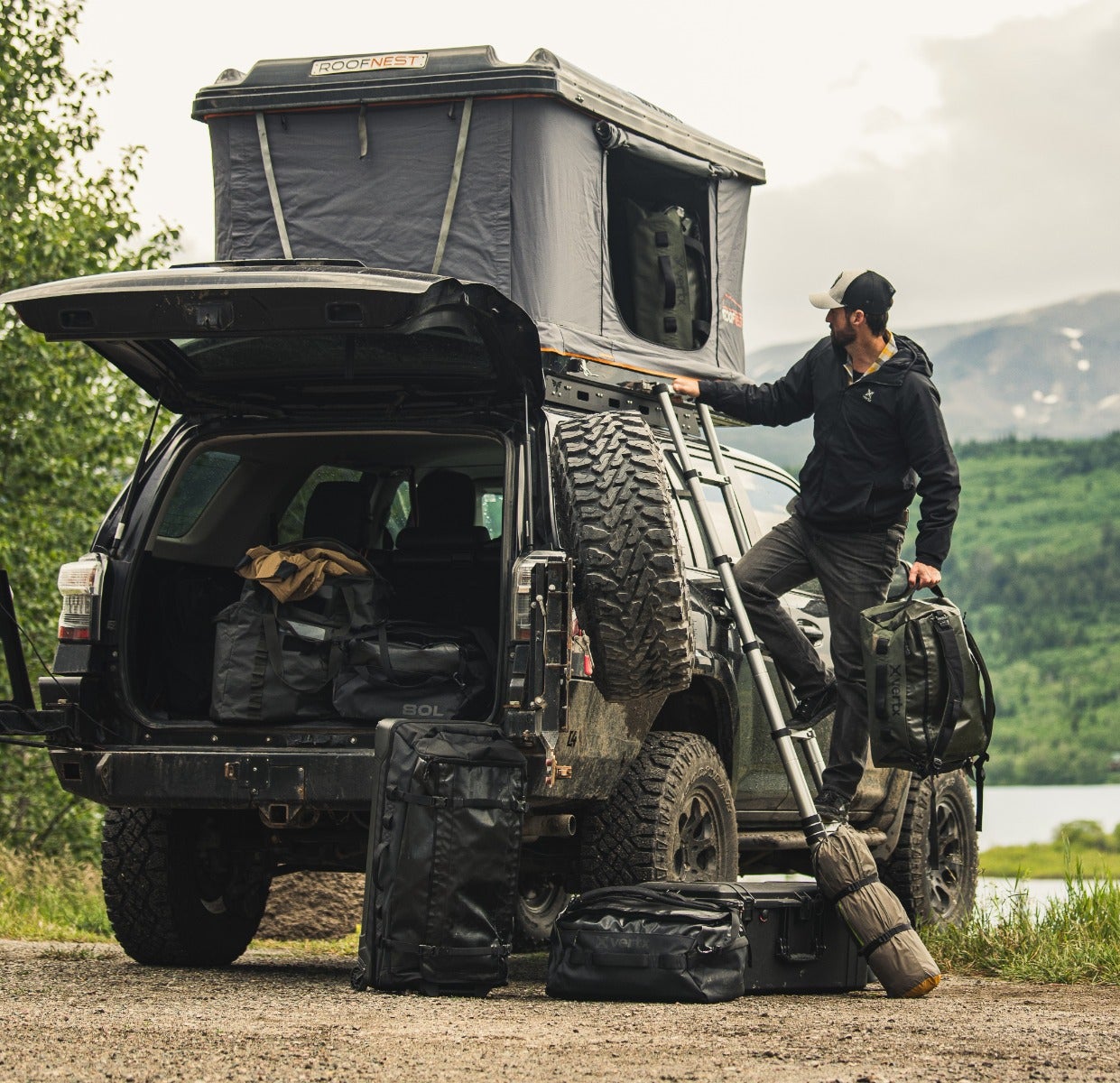 Vertx Rlt 80L Duffel Bag