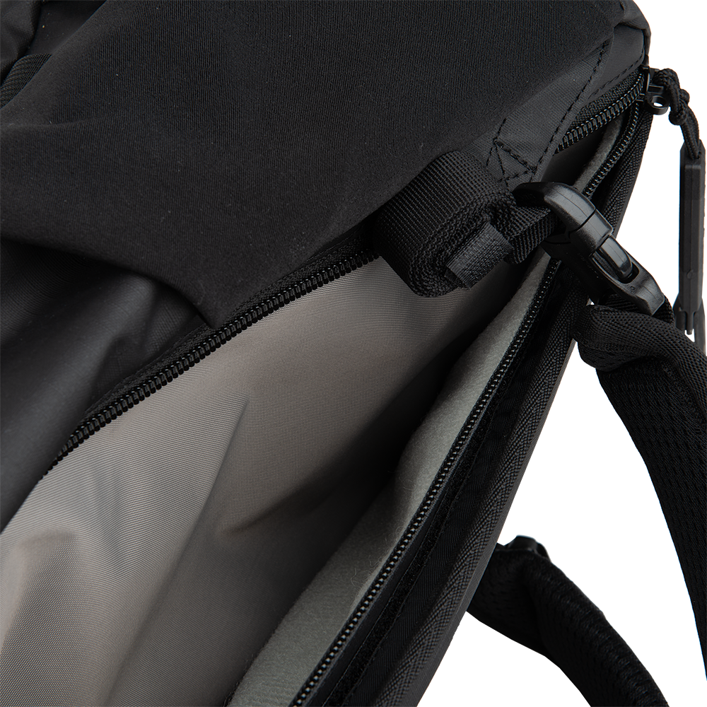 Vertx Urban Ghost 20L Backpack