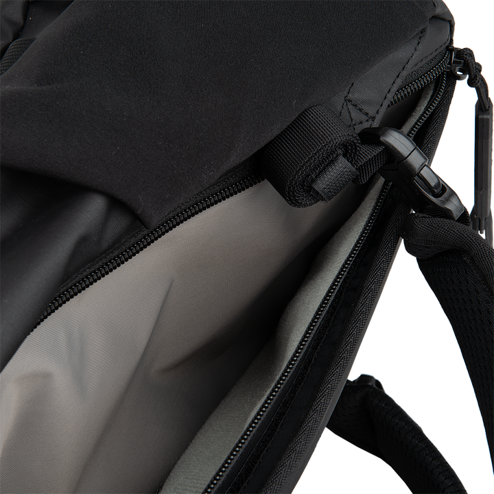 Vertx Urban Ghost 20L Backpack